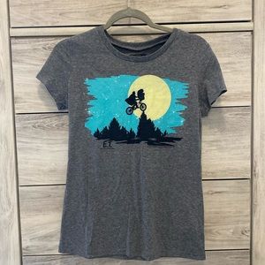 Old Navy ET T-shirt